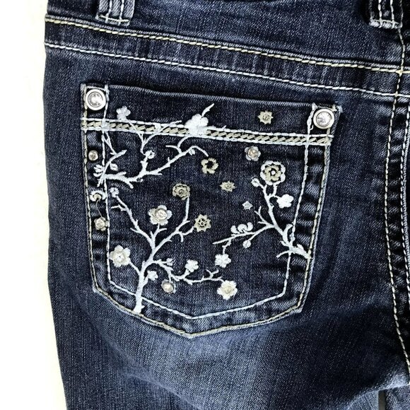 Shyanne “Cherry Blossom” Floral Embroidered & Rhinestone Boot Cut Jeans, size 29 - Picture 7 of 9